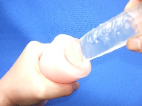 转:非贯通名器如何使用排空气法增强通道吸力与刺激度