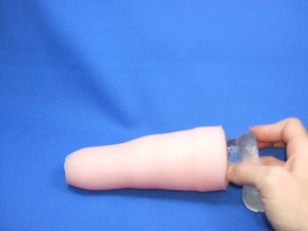 转:非贯通名器如何使用排空气法增强通道吸力与刺激度